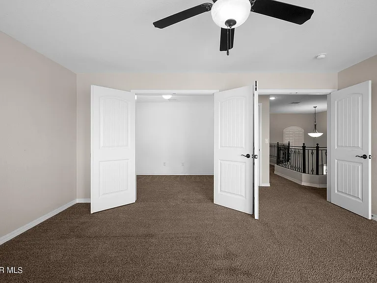 7877 Enchanted View Dr — Photo 41