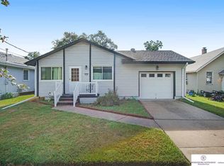 2014 S 13th St, Council Bluffs, IA 51501