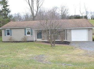 42 Reedy St, Danville, PA 17821