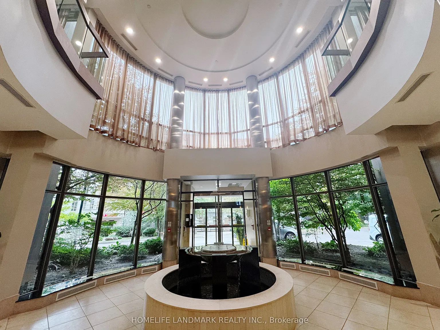 2 bed, $2,350 — Photo 3