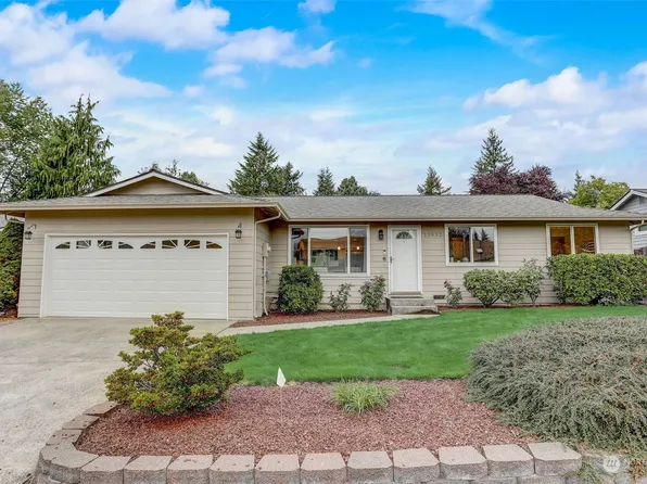 15832 NE 110th Street, Redmond, WA 98052