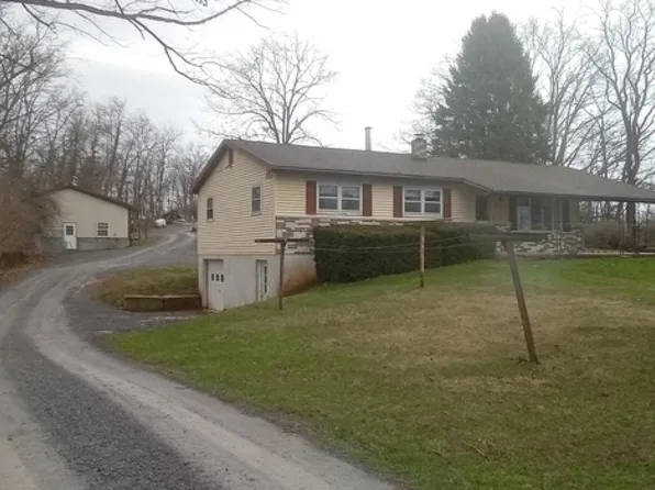 195 Hair Rd, Newville, PA 17241