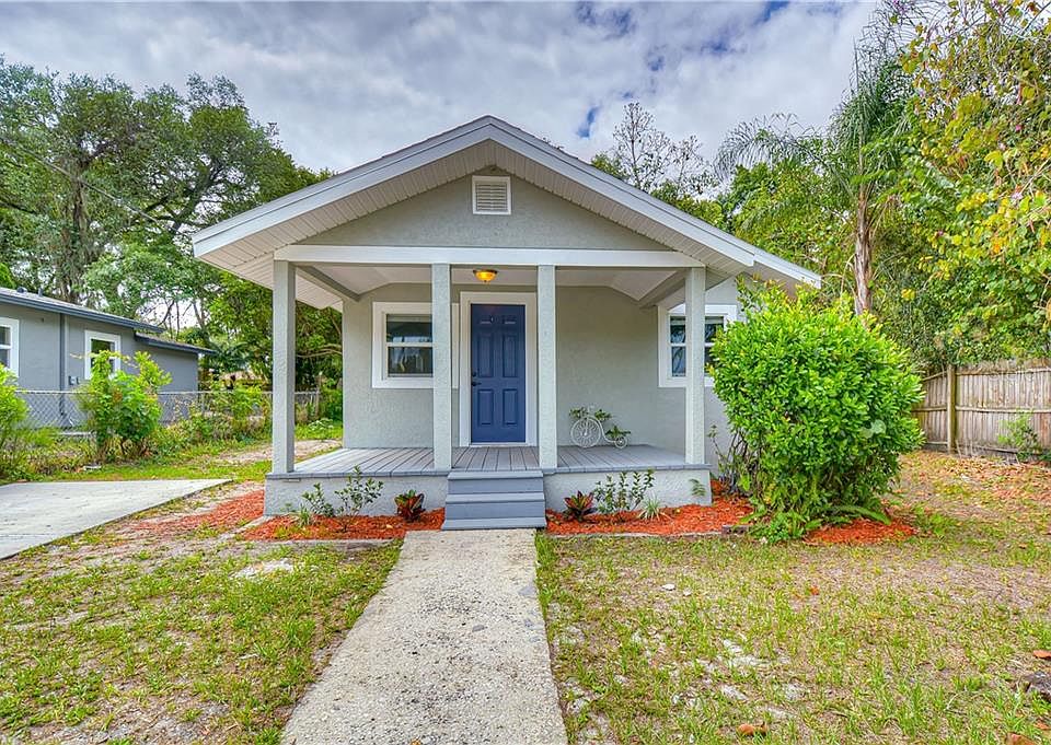 1st image of 3305 Deleuil Ave