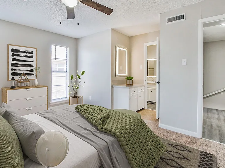 5018 Kenosha Ave — Photo 5