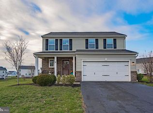 1856 Alamingo Dr, Quakertown, PA 18951