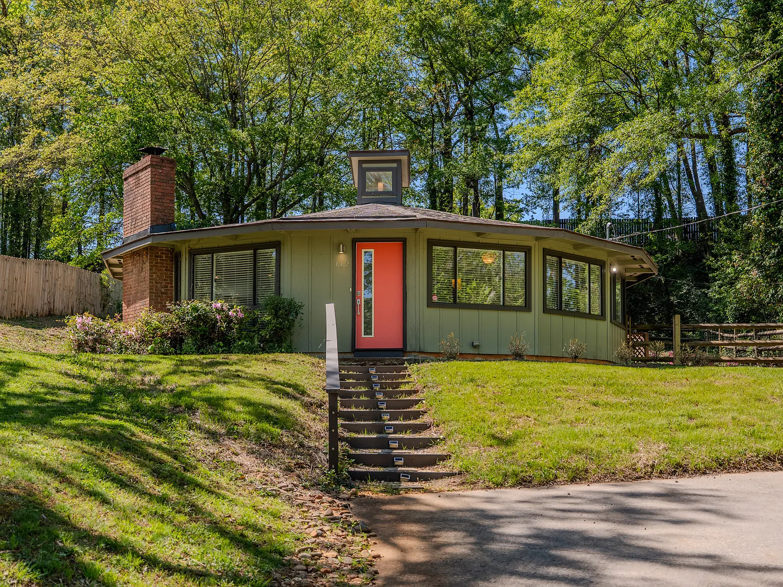 112 Scarlett Street - 1 — Photo 4