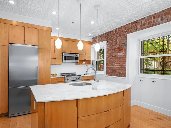 520 La Guardia Pl #1S, New York, NY 10012