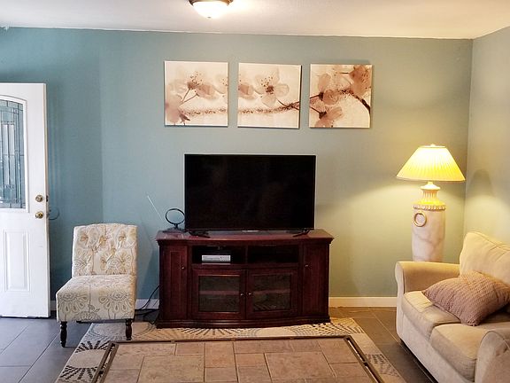 2nd image of 216 Dickerson Ave