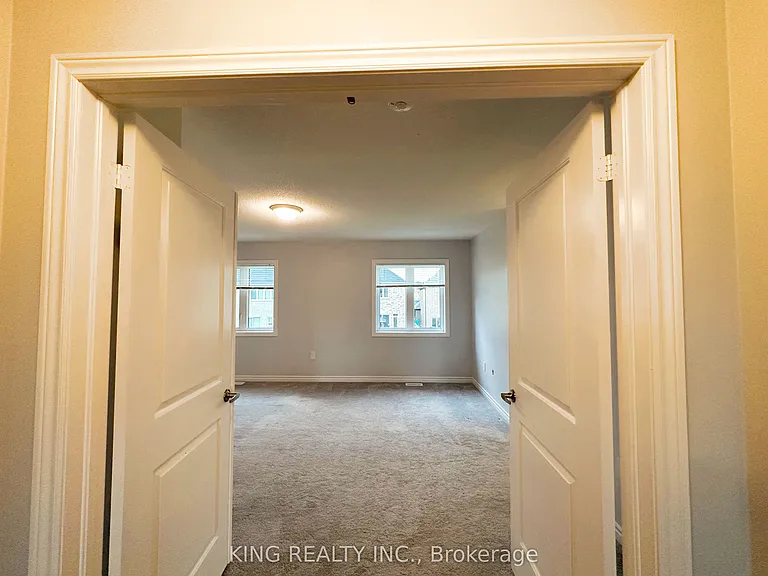 1012 Barton Way — Photo 17