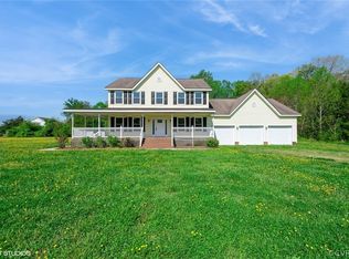 79 Samos Ln, Water View, VA 23180