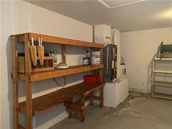 2nd image of 1922 Sawfish Dr