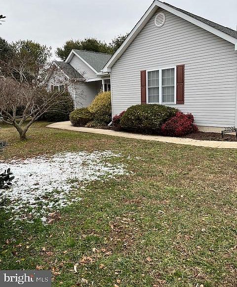 2nd image of 31003 Edgewood Dr