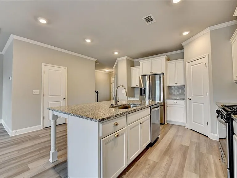 2408 Morgan Creek Rd — Photo 13