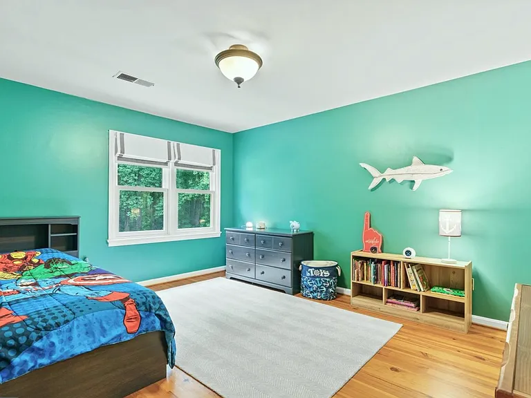11002 Warwickshire Dr — Photo 25