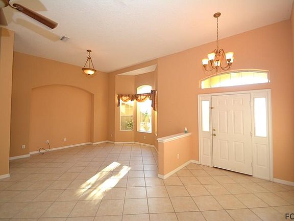3rd image of 23 Fallwood Ln