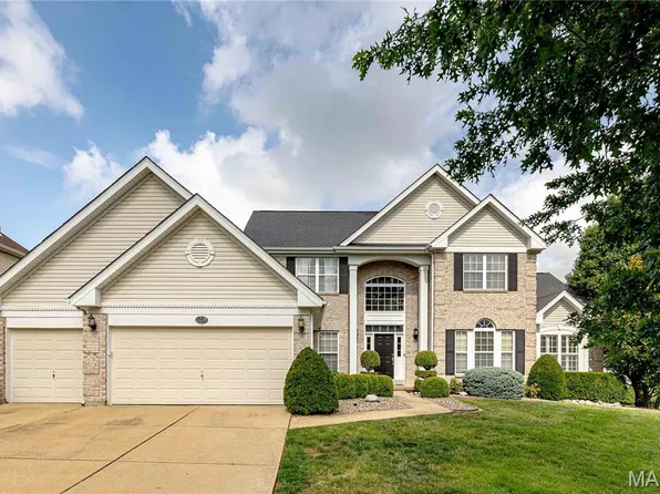 11 Orchard Trace Ln, Grover, MO 63040