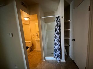 221 S 4th St APT 1, Salina, KS 67401