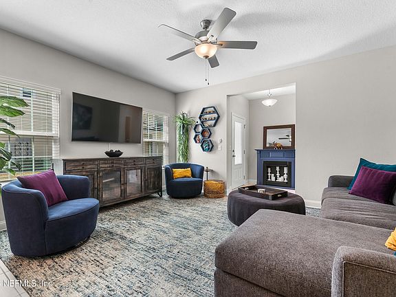 5th image of 14003 MOLINA Drive