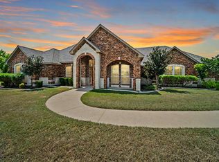 4041 Parker Ln, Midlothian, TX 76065