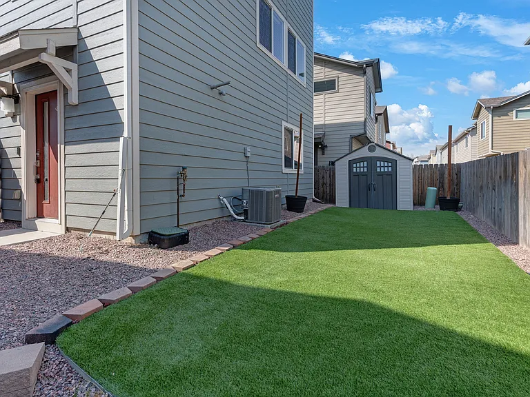 897 Technology Ct — Photo 19