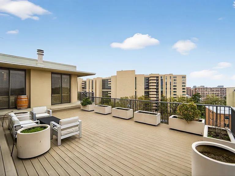 1300 Army Navy Dr #Penthouse 3 — Photo 19