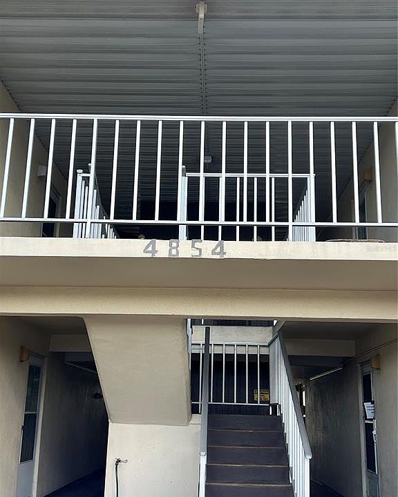 2nd image of 4854 Marine Pkwy APT 101