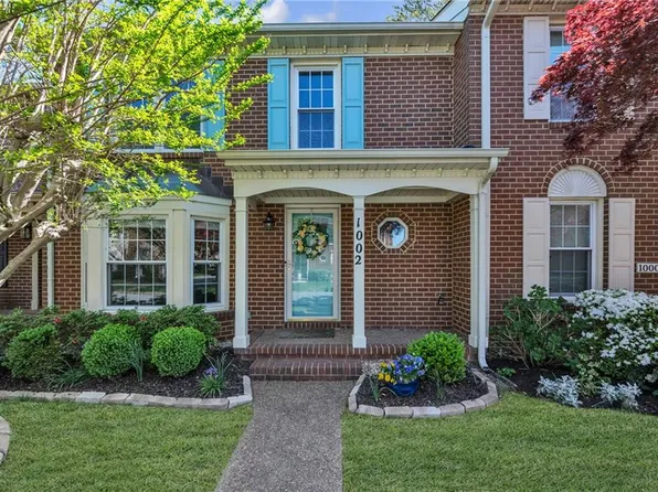 1002 Colonial Meadows Way, Virginia Beach, VA 23454