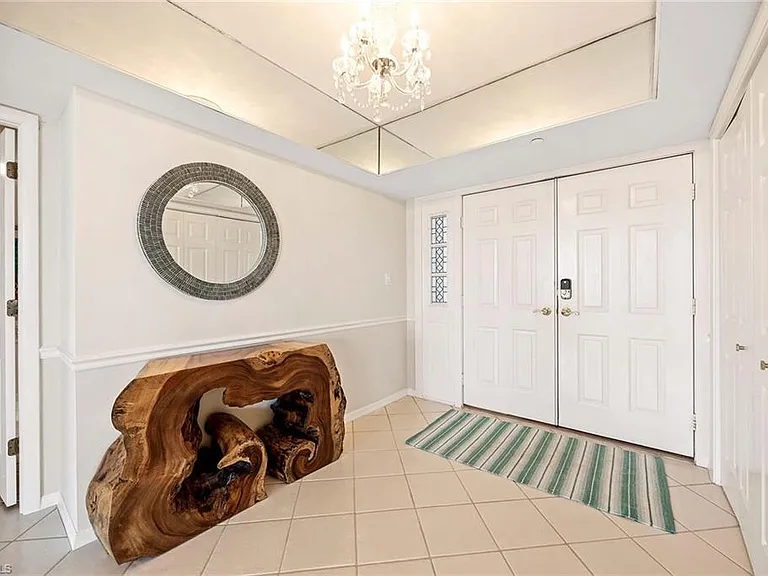 4031 Gulf Shore Blvd N #10C — Photo 9