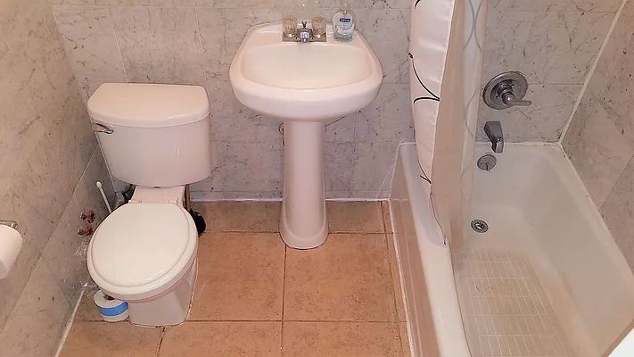 Rented by ZealEstate Group Inc | media 17