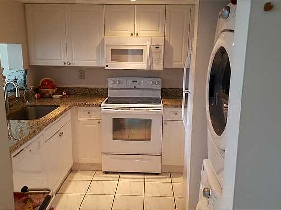 5th image of 11750 SW 18th St #5011