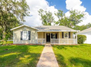 1116 N Johnson St, Plant City, FL 33563