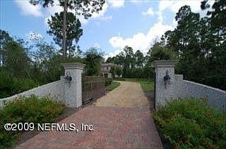2nd image of 127 N River Dr