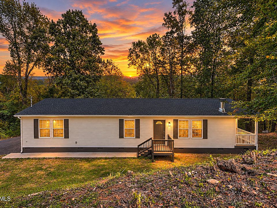 1st image of 109 Daniel Ln