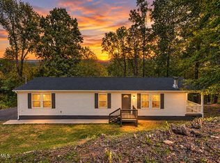 109 Daniel Ln, Elizabethton, TN 37643