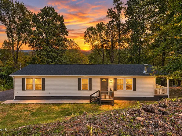 109 Daniel Ln, Elizabethton, TN 37643
