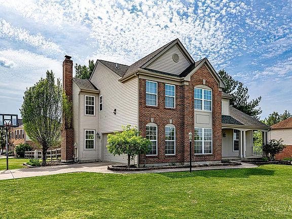 2nd image of 8796 Carey Woods Ln
