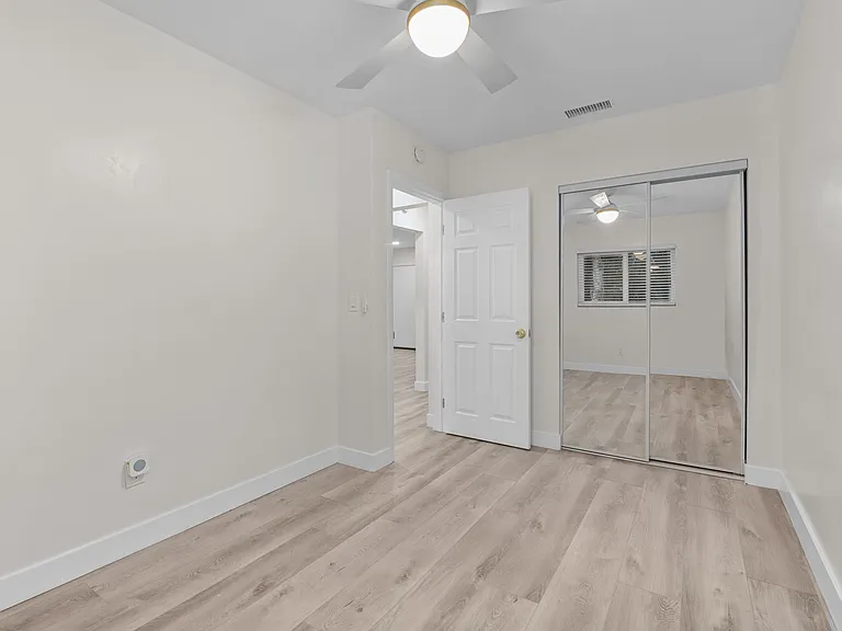 2918 Dickens St #2918 — Photo 13