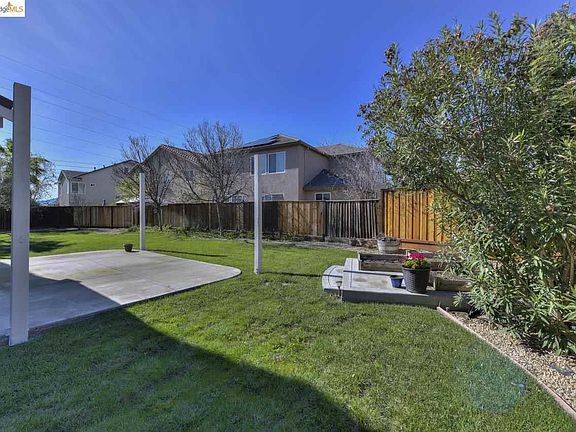 4th image of 137 Worthing Ct