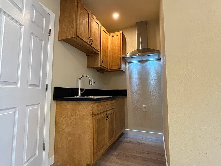 5306 Cimarron St #B7 — Photo 6