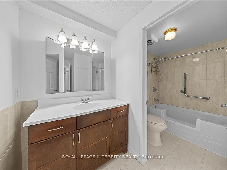 6470 Bilberry Dr #207 — Photo 36