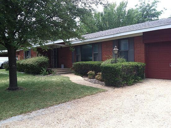 5th image of 4828 Trail Lake Dr