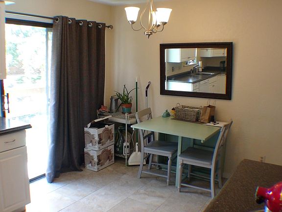 Spacious Eat-in Kitchen