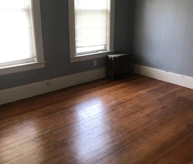 10 Lincoln Ave #2 — Photo 2