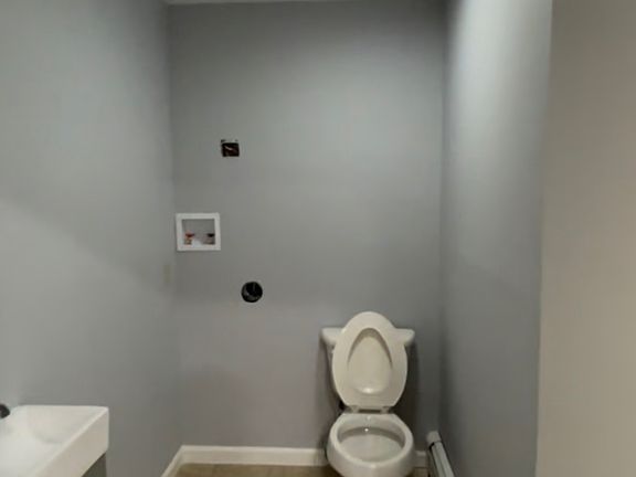4th image of 90 Richmond Hill Ave #90