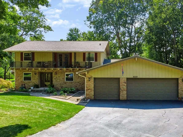 8852 Ridge Hill Dr, Indianapolis, IN 46217