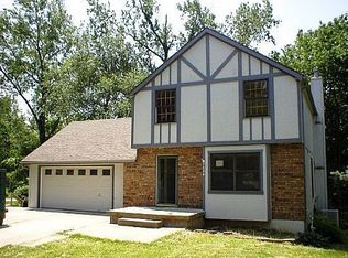 9608 N Charlotte St, Kansas City, MO 64155
