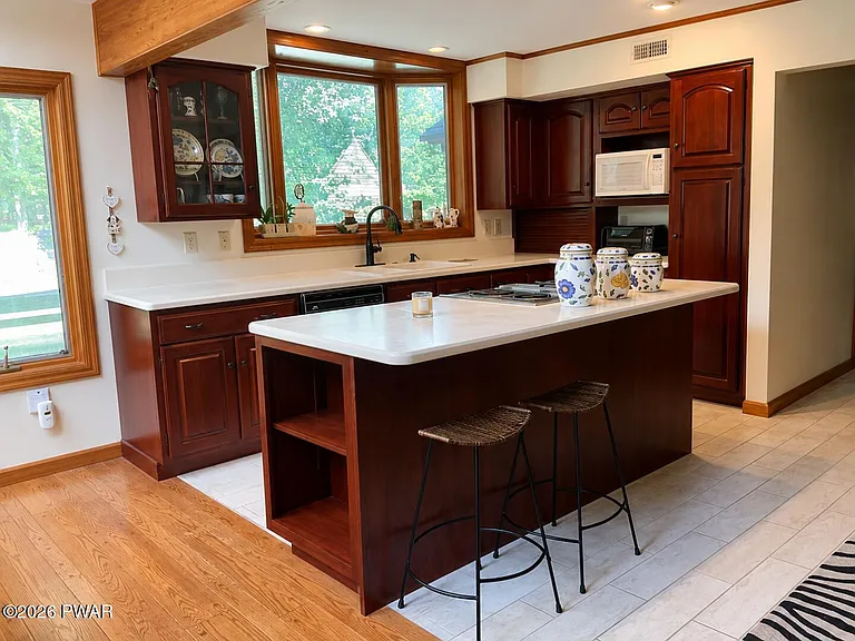 1075 Acacia Dr — Photo 22