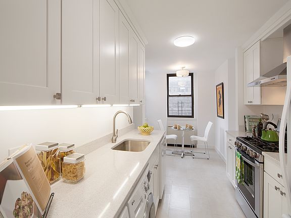 4th image of 420 E 51st St APT 12F