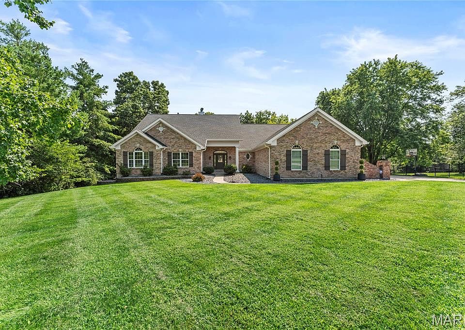 1st image of 620 Forest Meadow Ct