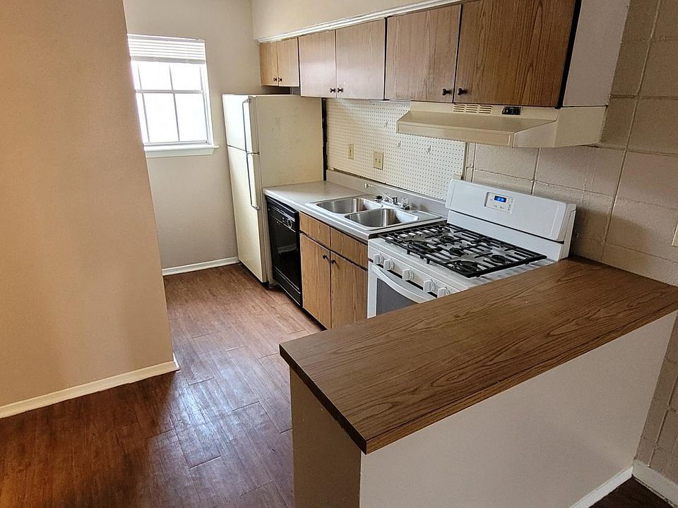 1st image of 309 E 31st St #207B